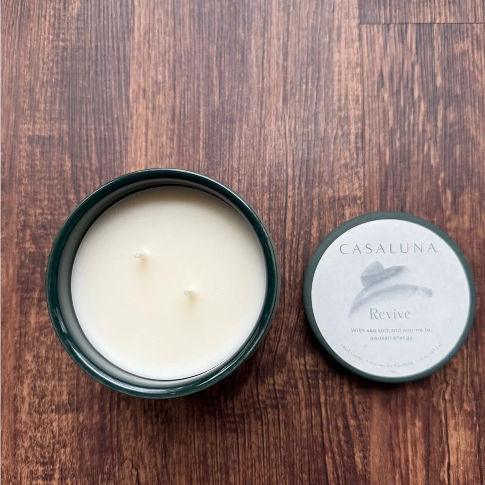 Casaluna Revive Coconut Soy Wax Blend 2 Wick 15 oz Candle